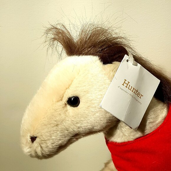Wells Fargo Legendary Pony Hunter Plush Stuffed Animal With Red Blanket - Picture 2 of 11